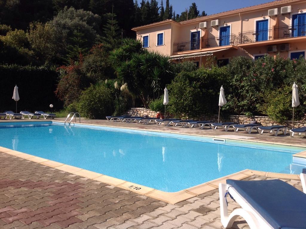 Hotel Nostos Frikes المظهر الخارجي الصورة