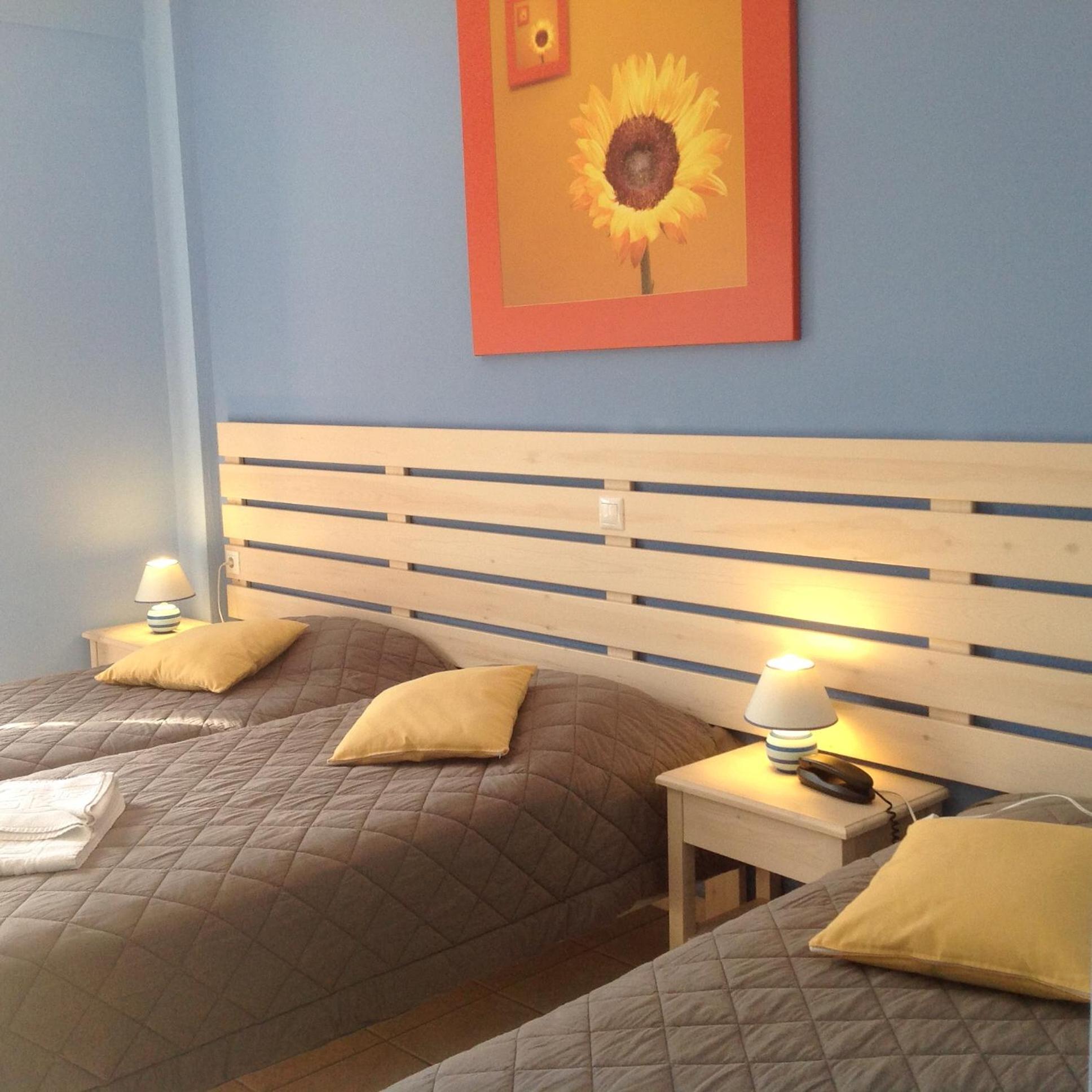 Hotel Nostos Frikes الغرفة الصورة
