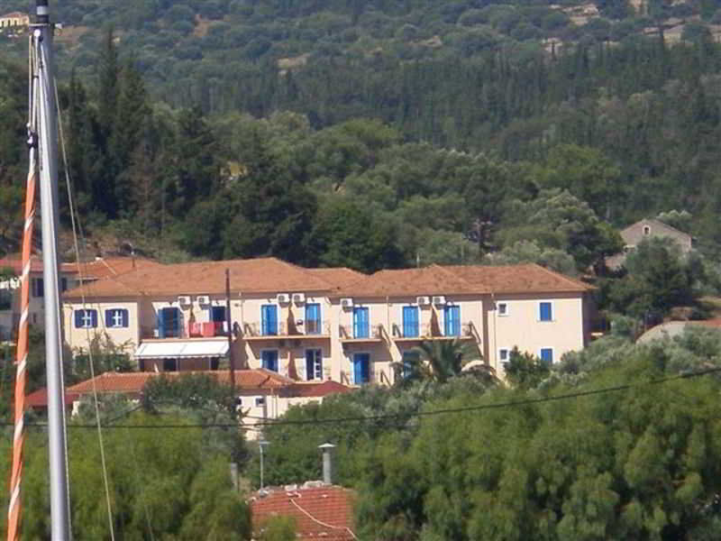Hotel Nostos Frikes المظهر الخارجي الصورة