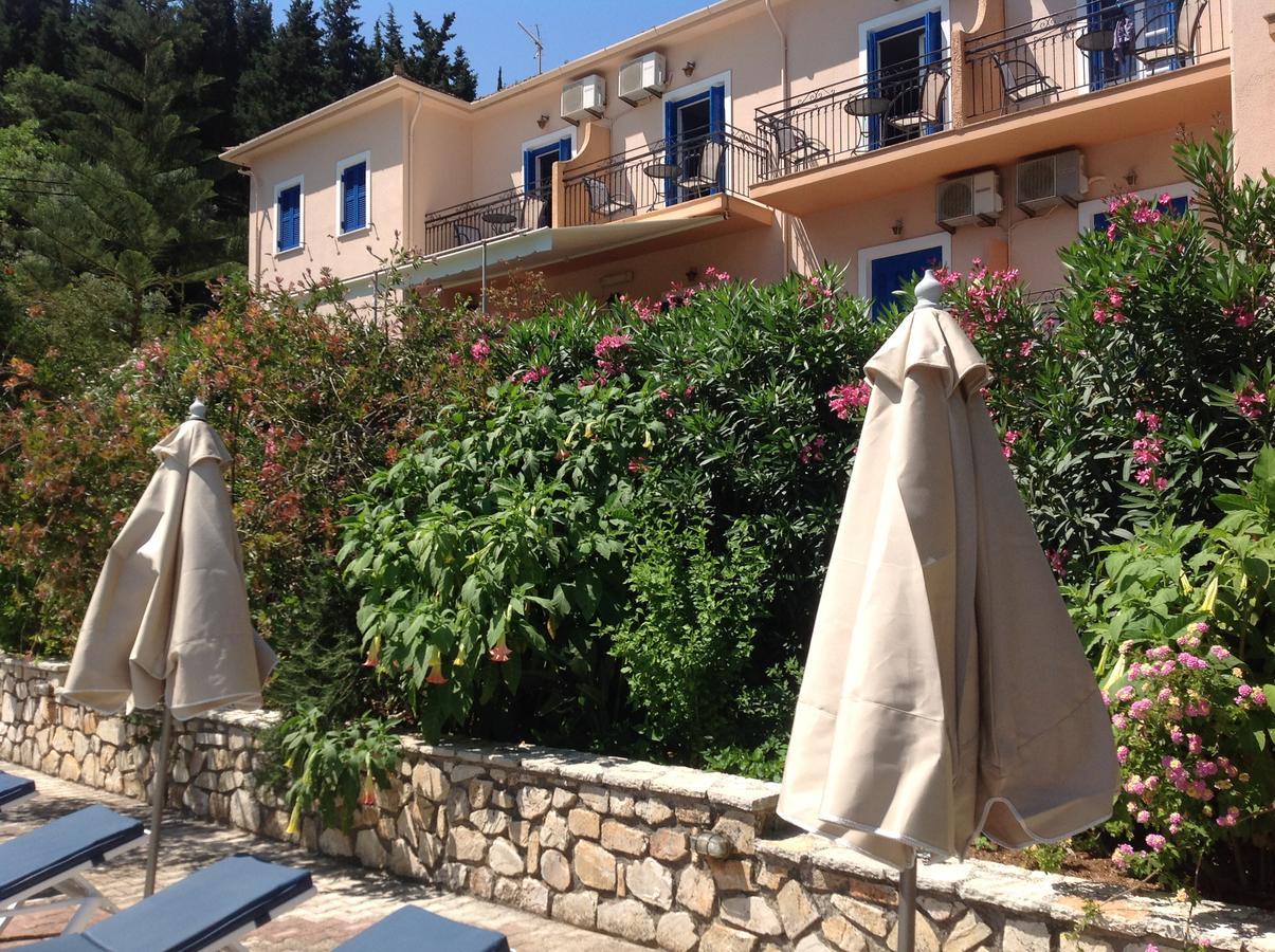 Hotel Nostos Frikes المظهر الخارجي الصورة